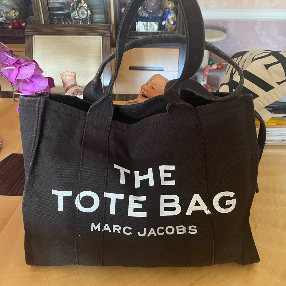 (SOLD) Marc Jacobs Tote Bag